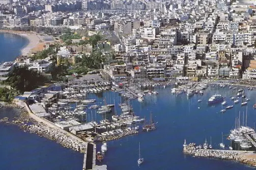 Пристанищата в Гърция затворени за 24 часа