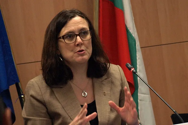 Сесилия Малмстрьом приветства стъпките на България за справяне с бежанците