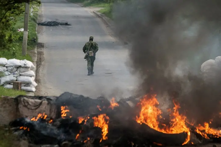 Първи жертви при атаката на Славянск (видео)