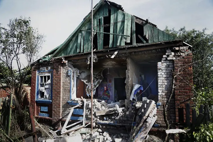 13 военни убити от засада в Украйна