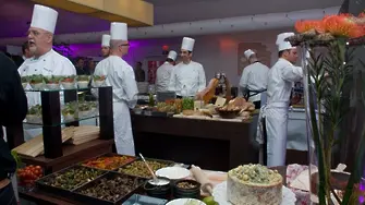 9000 готвачи, бармани и сервитьори по петите на бундестима в Бразилия