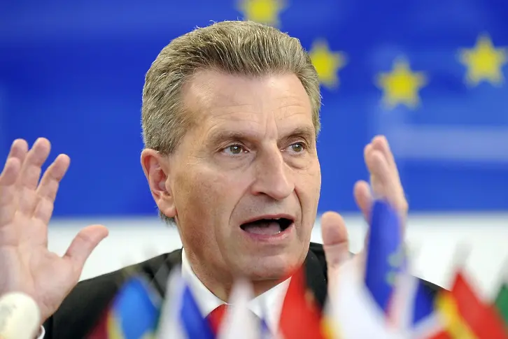 Евродепутатите одобряват Йотингер за заместник на Юнкер