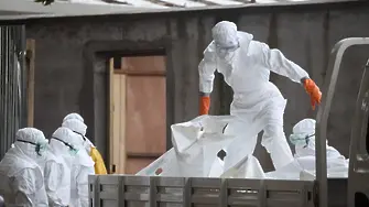 Епидемията от ебола се приближава към „катастрофа“