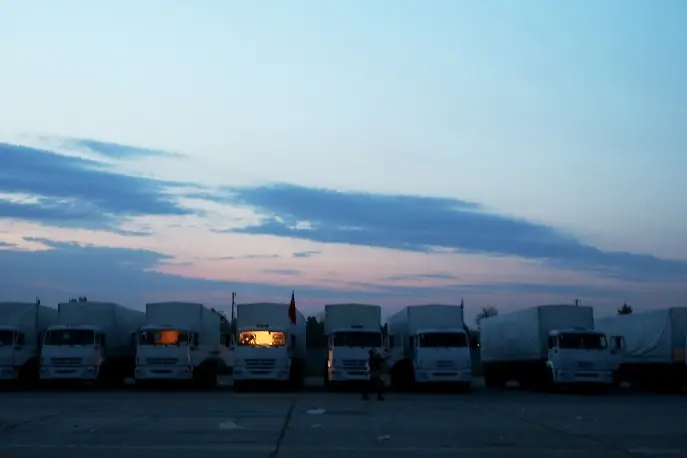 280 камиона с тонове храни потеглиха към Украйна (обновена)