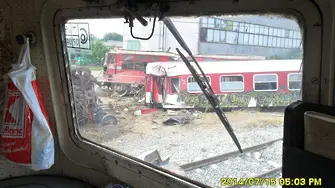 Пушек във влака Бургас - София