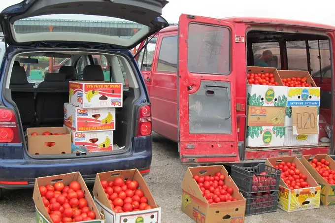 Заради ембаргото - заливат ни евтини зеленчуци от Европа
