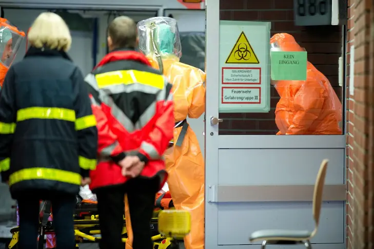 Втори заразен с ебола докаран в Германия (обновена)