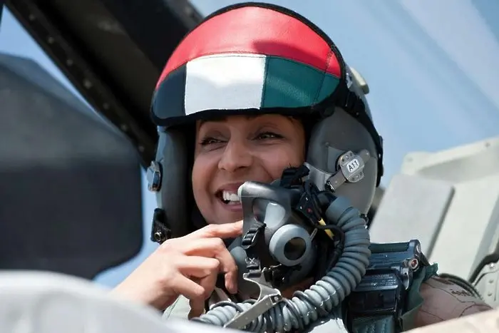Рода проклина жена пилот, бомбардирала ислямисти