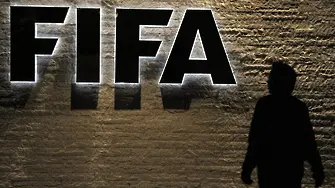 ФИФА срещу клубовете - история за пари. Много пари