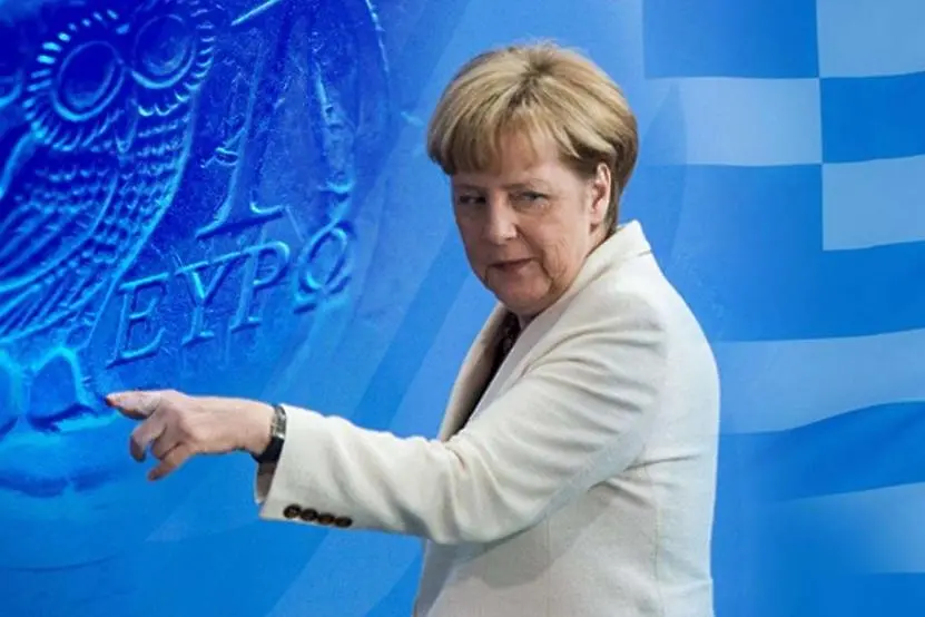 Неизвестността в Гърция: Меркел разиграва варианти за банков колапс