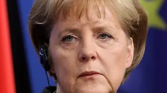 Меркел е стисната и нарцистична баба