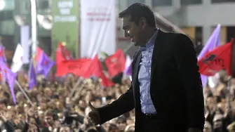 Крайната левица посяга към властта в Гърция