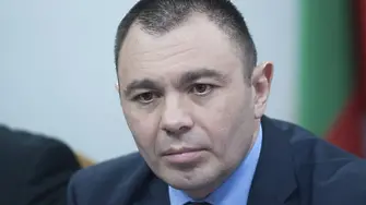 Светлозар Лазаров подаде оставка от 
