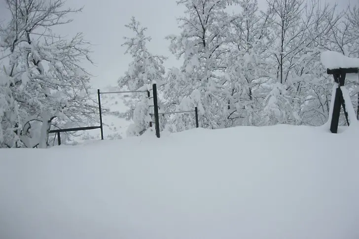 Дирят изчезнал в снега мъж в Кърджалийско