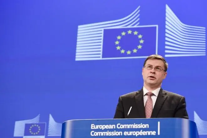 Комисията отрича различия с Еврозоната за Гърция