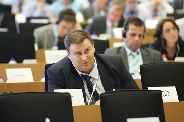Евродепутат: България не е последна по усещане за корупция в Европа