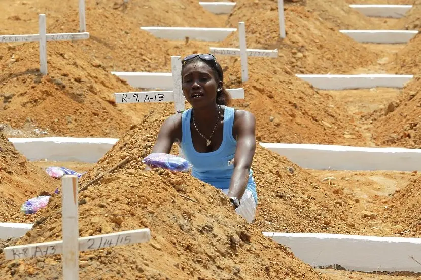 Смъртоносна епидемия: Завръща ли се ебола в Либерия?