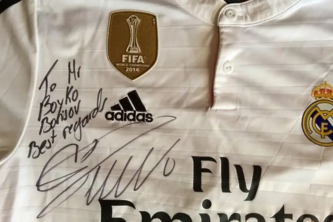 Роналдо подари фланелка с автограф на Бойко Борисов