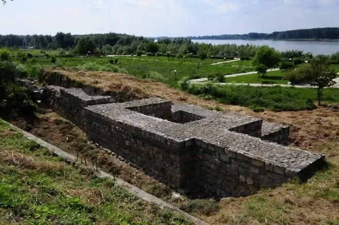Да обходим 27 римски крепости в дните около Великден (снимки)