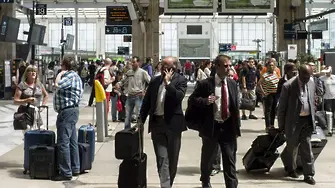 Пътник на влака Париж-Лондон евакуира цяла гара заради снаряд в раницата