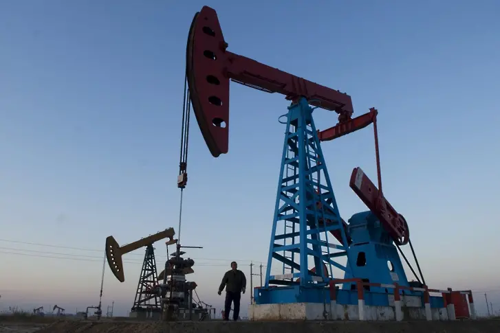 Евтиният петрол - по-опасен за Русия от 