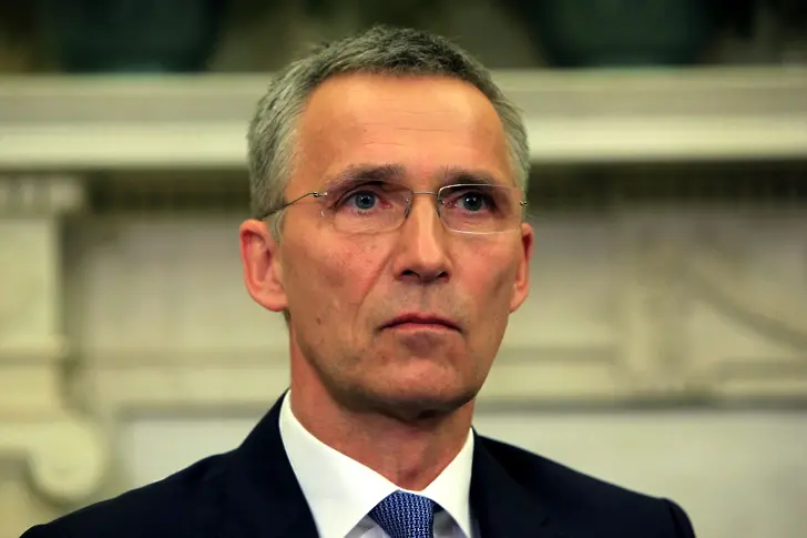 Шефът на НАТО: Агресията на Кремъл ни кара да подсилим отбраната