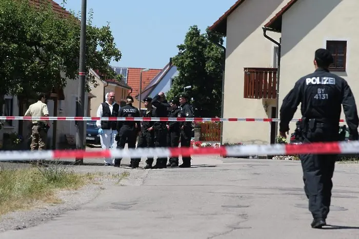 Кървава драма в Бавария: Мъж стреля от 