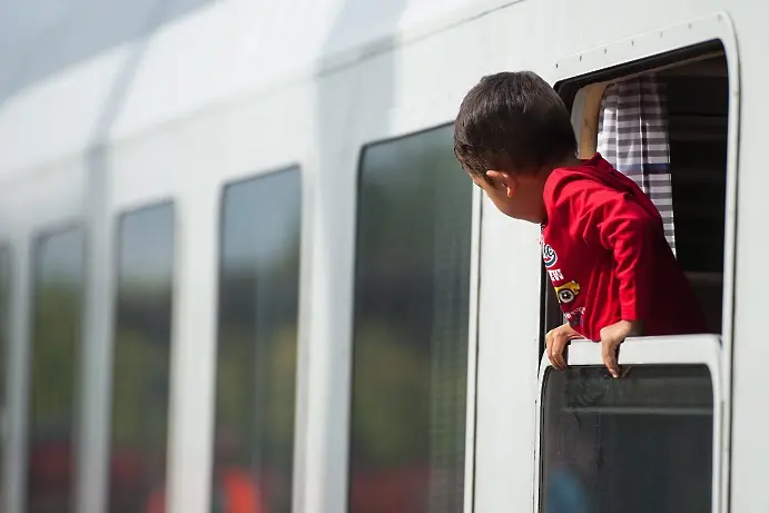 Германия затвори границата си заради бежанците