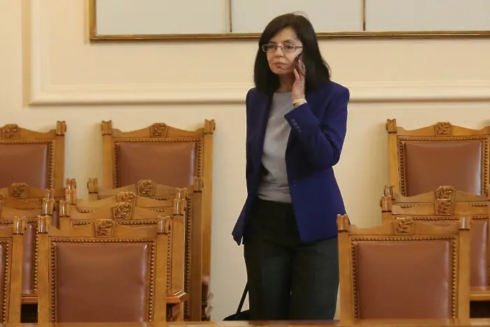 Хората на Кунева разколебани за участието си в правителството