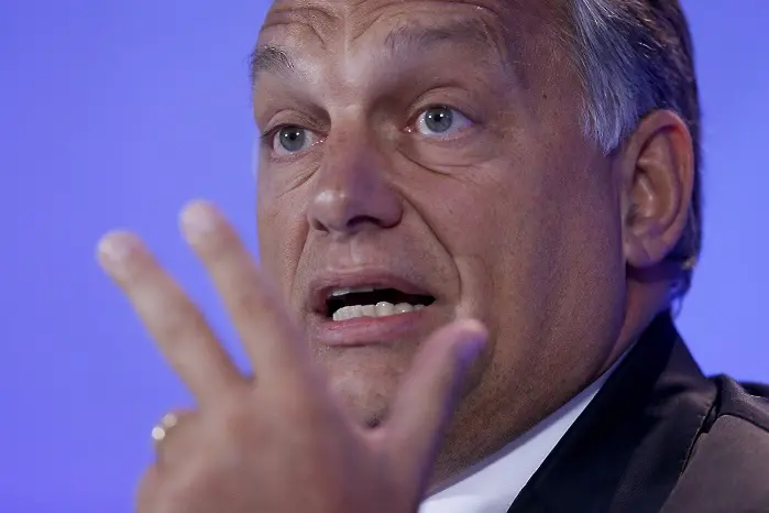 Орбан предлага 10-точков план за справяне с мигрантите - 