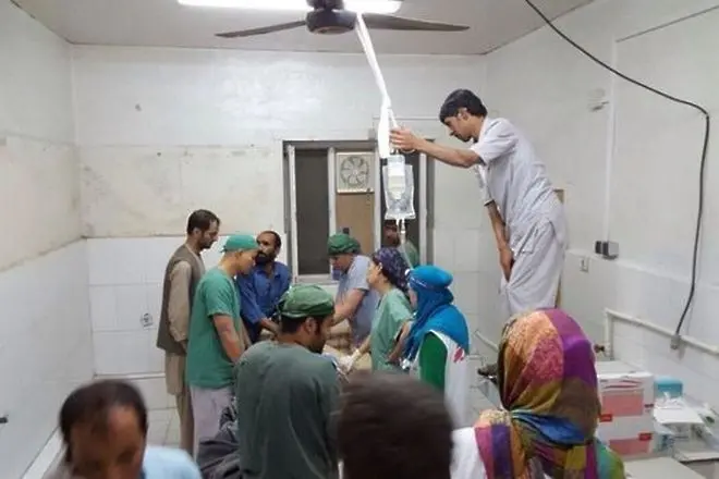Янките сринаха болница в Кундуз. 19 убити, 37 ранени