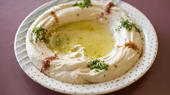 В Израел: ястие на половин цена, ако го изядат евреин и арабин