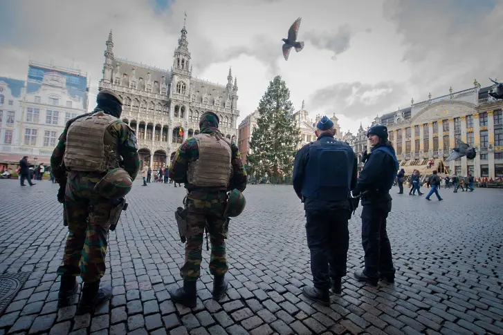 Хайка за джихадисти в Брюксел и Шарлероа