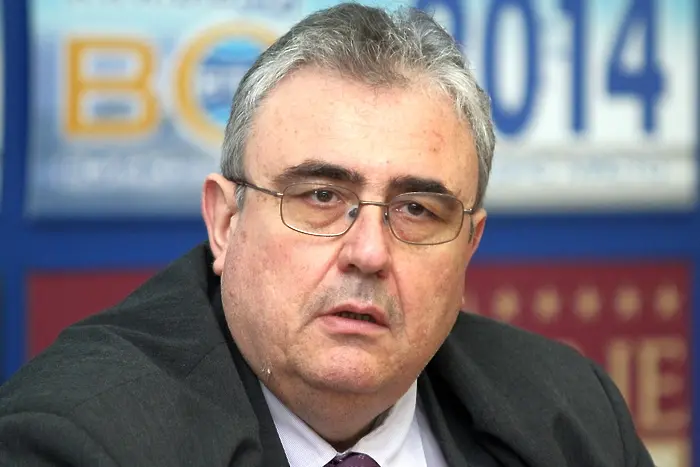 Огнян Минчев: Отговорността се носи и от парламента, и от прокуратурата