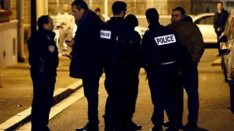 Пояс с експлозиви открит в Париж