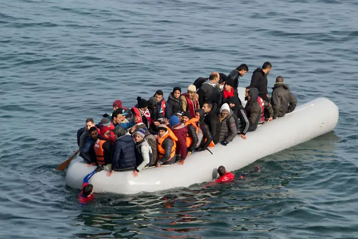 EК не вижда бежанска вълна да идва от Турция