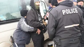 Един задържан на анти-Луков марш (НА ЖИВО)