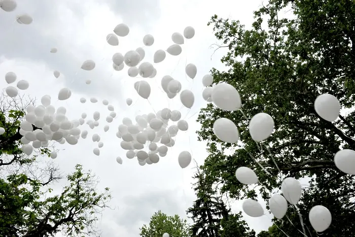 Бургас спря поръчка за балони, флашки и чадъри за 500 000 лева