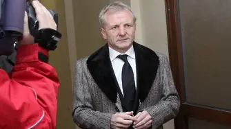 Гриша Ганчев прекръства ЦСКА на ФК 