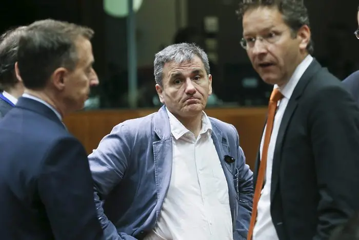 Гърция и кредиторите отложиха сделката за юни