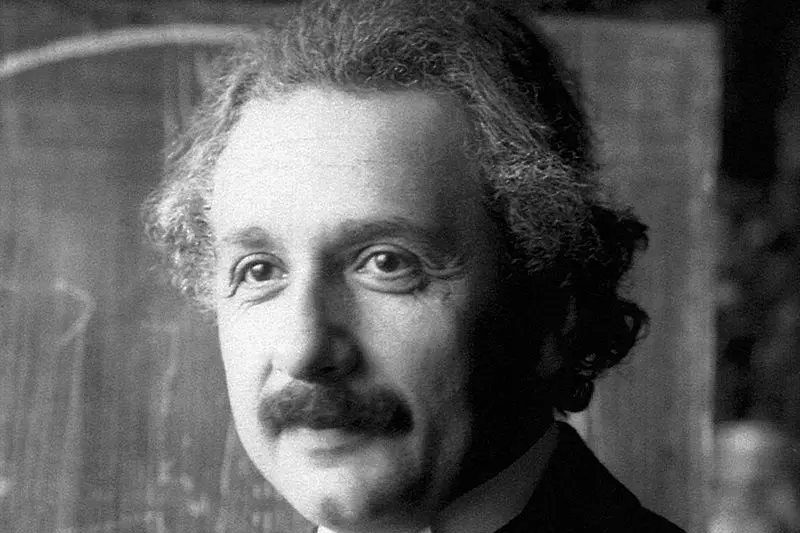 $2,4 милиона за писмо на Айнщайн