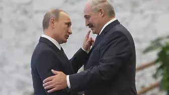 Как Кремъл постепенно анексира Беларус