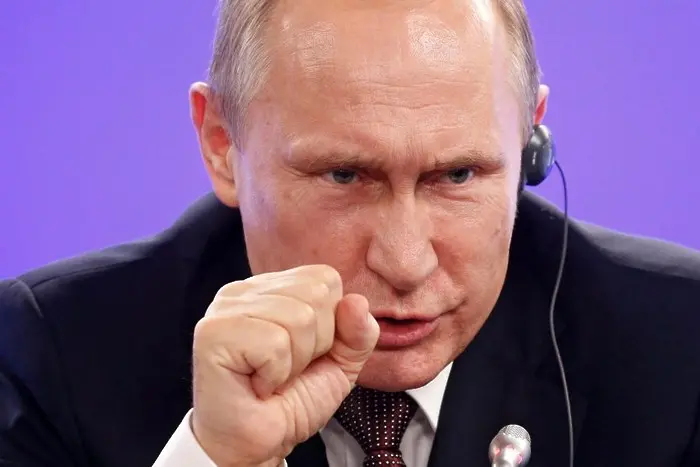 От кого се страхува Путин? От собствения си народ