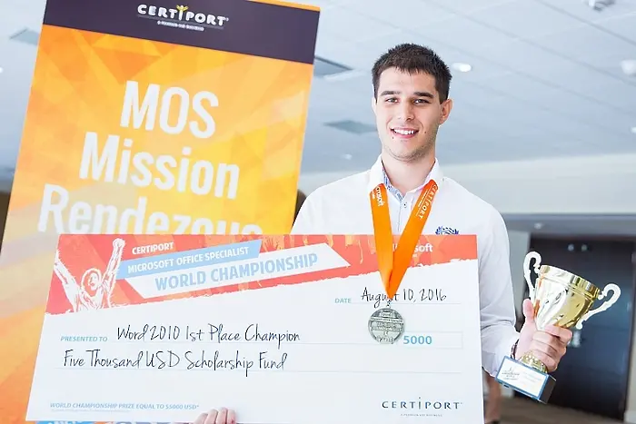 Български ученик спечели световното по Microsoft Word