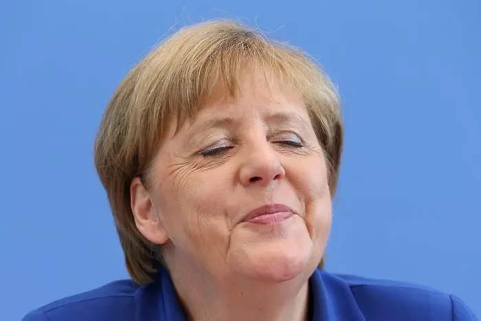 Меркел за бежанците: Ще се справим, но сгрешихме още през 2004 г.