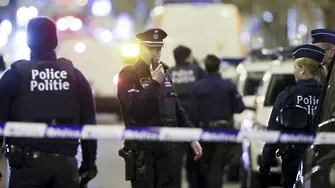 Полицията в Брюксел арестува въоръжен мъж