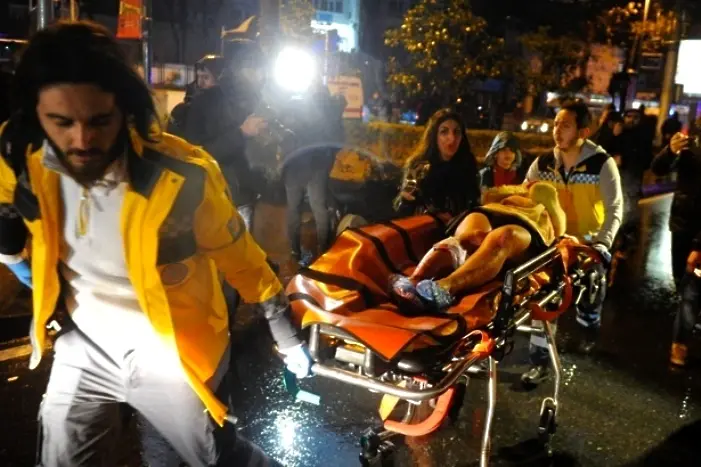 Терорист уби 39 в дискотека в Истанбул, ранена е и българка (ОБНОВЕНА)