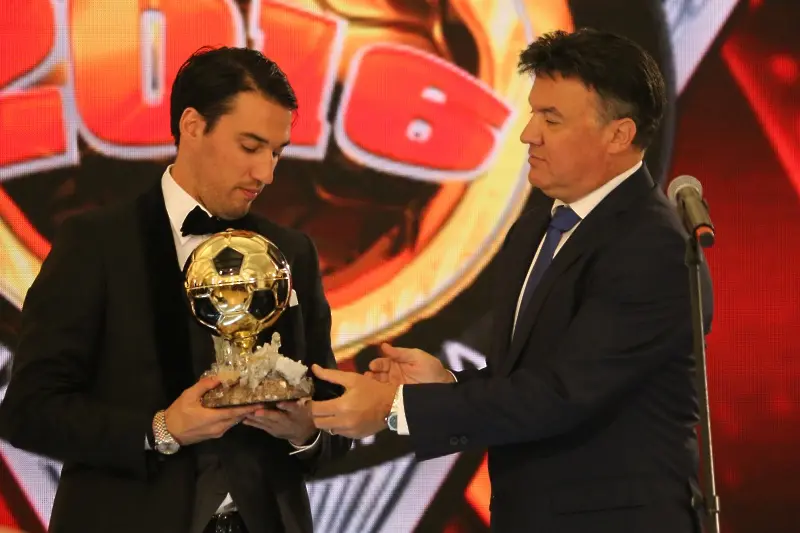 Ивелин Попов отново е футболист №1 на България