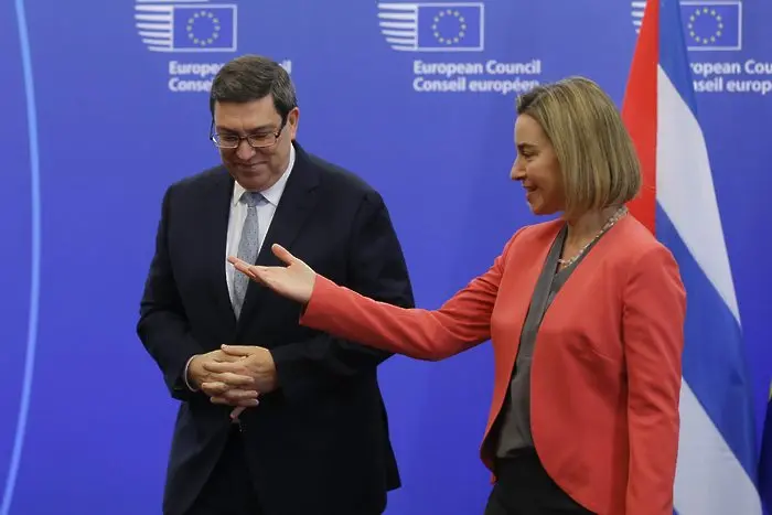 ЕС и Куба подписаха първото си в историята споразумение