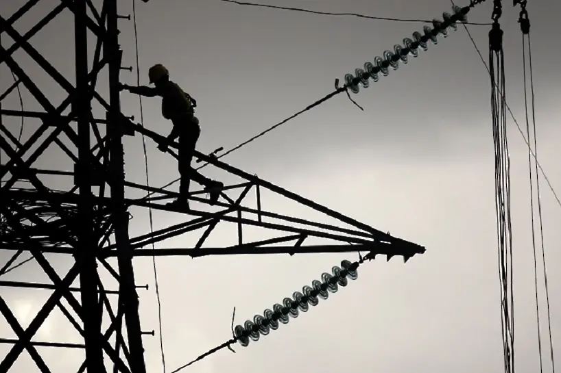За да няма спекулации с таен режим на тока: спряха планови ремонти